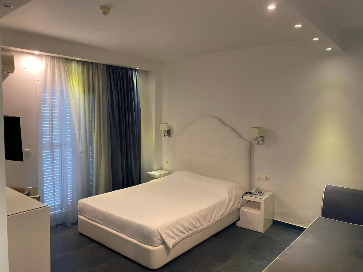 Hotel Anais