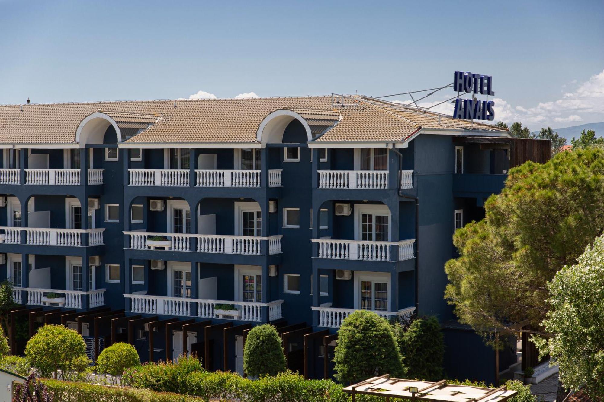 Anais Hotel Korinós